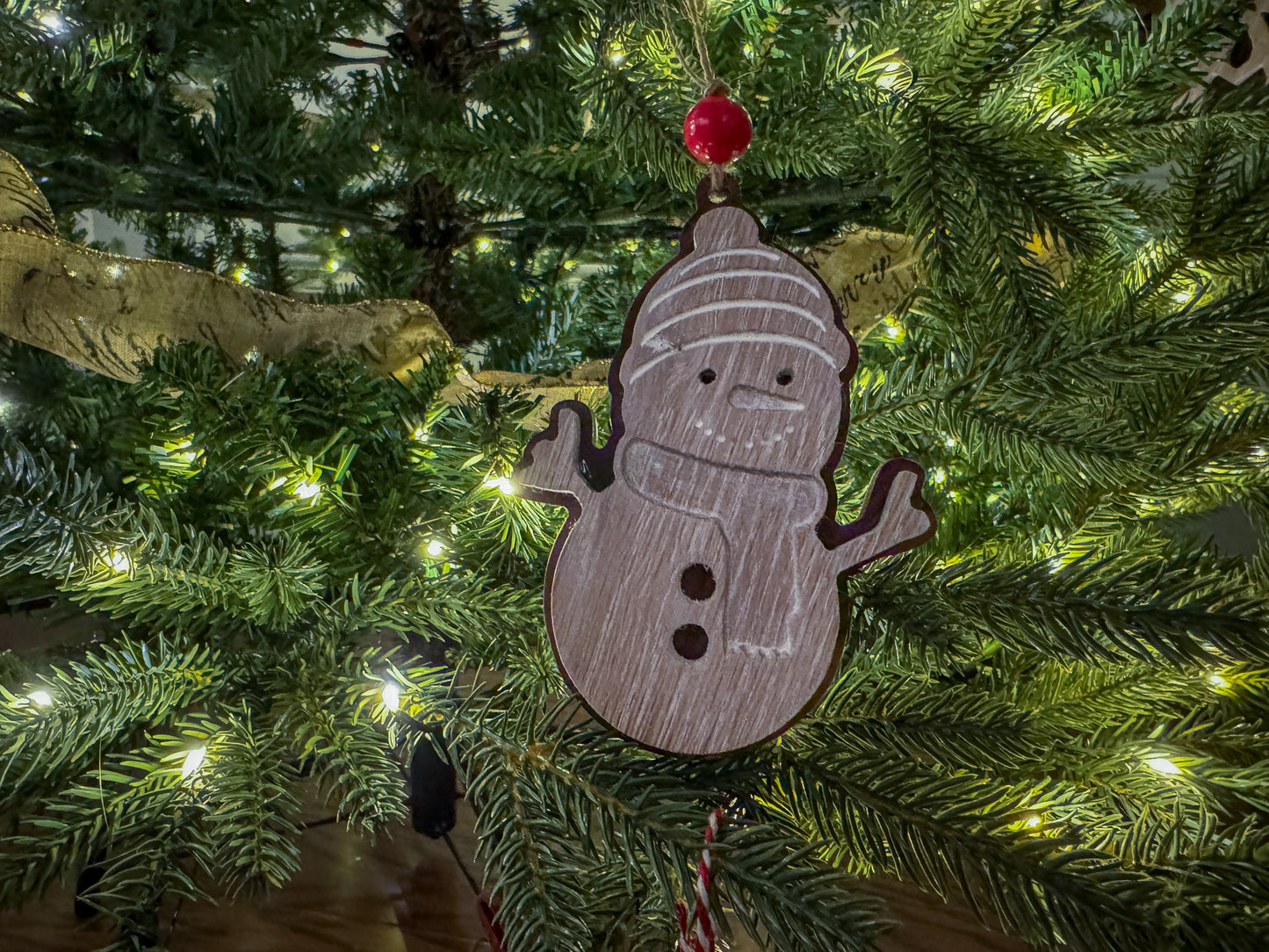 Christmas Ornaments – Two-Tone Wood Ornaments – Wood Christmas Ornaments – Reindeer Ornament – Snowflake Ornament – Snowman Ornament – Holiday Décor – Christmas Décor – Snowglobe Ornament