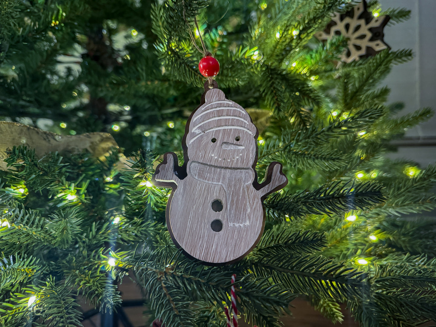 Christmas Ornaments – Two-Tone Wood Ornaments – Wood Christmas Ornaments – Reindeer Ornament – Snowflake Ornament – Snowman Ornament – Holiday Décor – Christmas Décor – Snowglobe Ornament