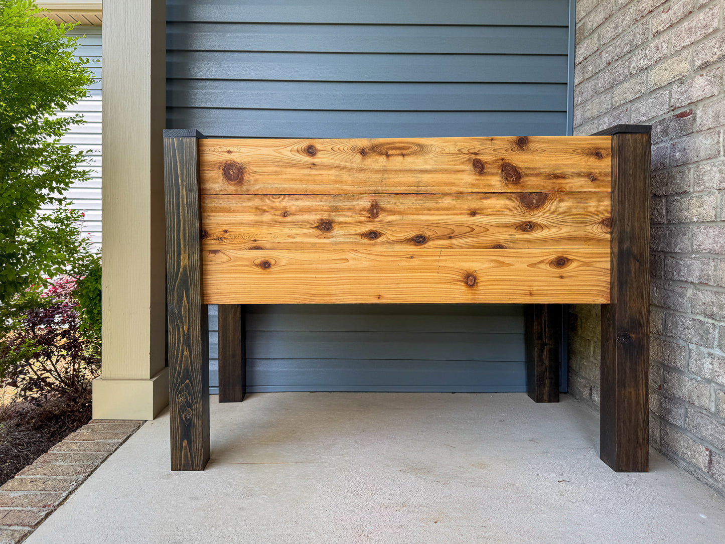 Premium Cedar Raised Garden Bed | Easy to Assemble | Durable Wooden Planter Box for Gardening | 4 Sizes