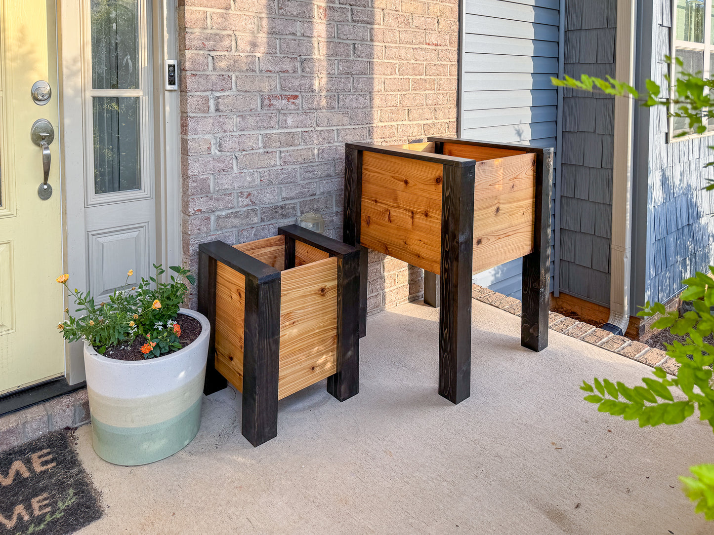 Premium Cedar Raised Garden Bed | Easy to Assemble | Durable Wooden Planter Box for Gardening | 4 Sizes