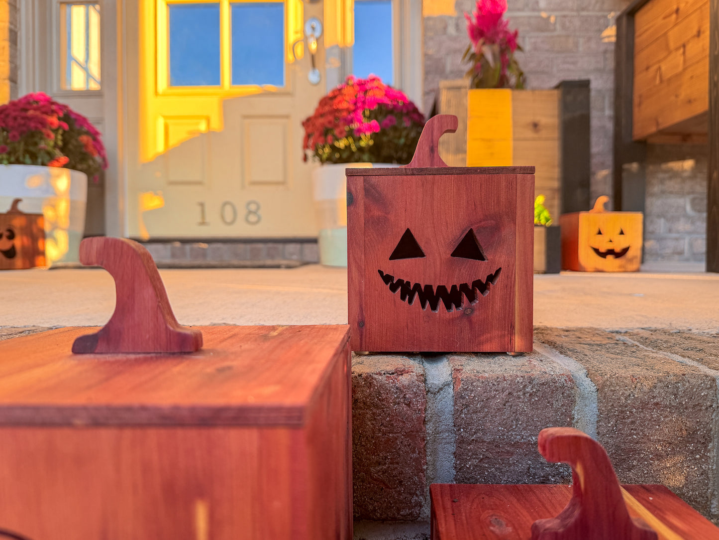 Mahogany and Cedar Jack-O-Lantern Boxes – Premium Indoor and Outdoor Halloween Decorations