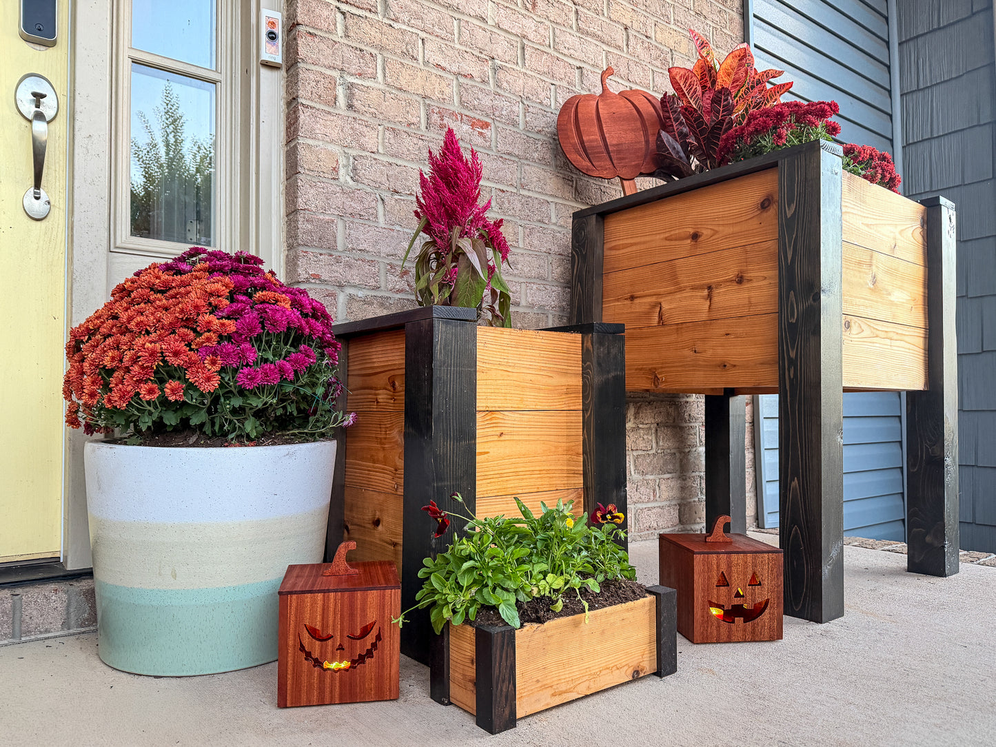 Mahogany and Cedar Jack-O-Lantern Boxes – Premium Indoor and Outdoor Halloween Decorations