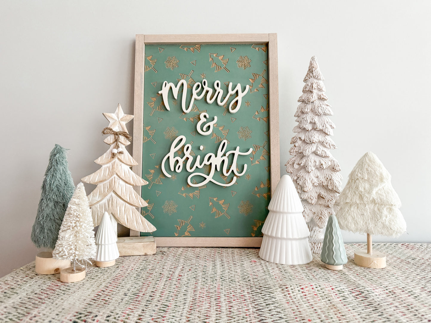 Merry and Bright 3D Christmas Wood Sign - Christmas Wall Art – Holiday Decor – Christmas Decor – Holiday Wall Art – Christmas Tree Decor – Winter Wood Sign – Christmas Sign – Holiday Home Decor