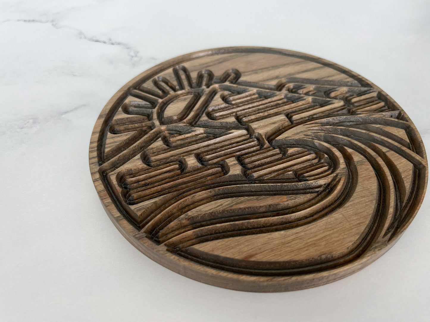 Round Trivet with Mountains & Ocean Waves, Serving Tray, Wood Trivet for Dining Table, Dining Accessories, Wood Gifts, Hot Tray, Pot Holder