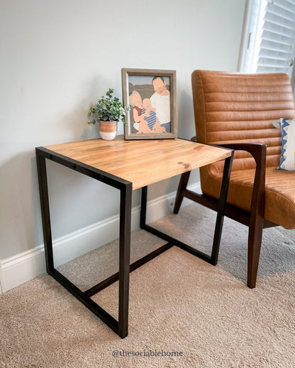 Rustic Hardwood Side Table – Many Colors – Modern Wood End Table – Living Room Furniture – Wood Table w/ Wood Legs – Solid Wood Side Table